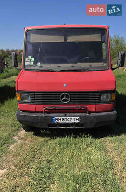 Mercedes-Benz T2  1991