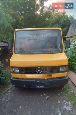 Mercedes-Benz T2  1991