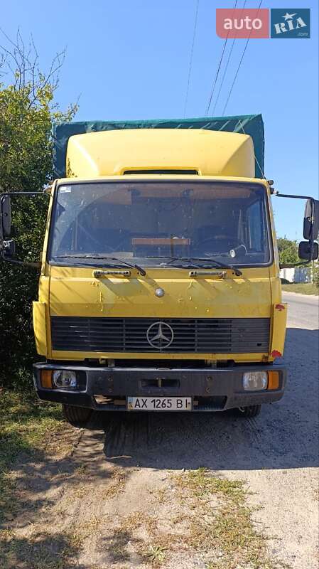 Грузовой фургон Mercedes-Benz T2