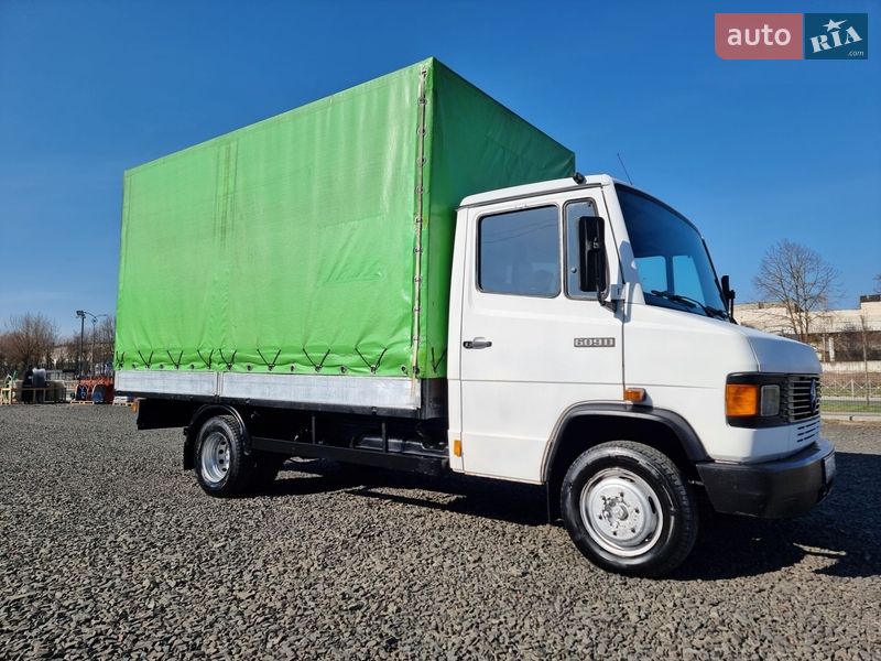 Тентованый Mercedes-Benz T2