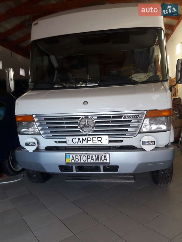 Mercedes-Benz Unimog