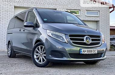 Mercedes-Benz V-Class  2017