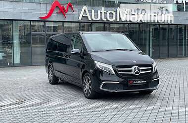 Mercedes-Benz V-Class  2022