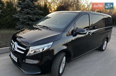 Mercedes-Benz V-Class  2019