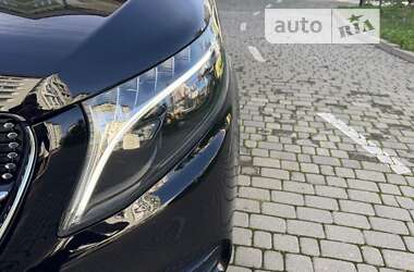 Mercedes-Benz V-Class  2023