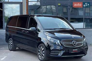 Mercedes-Benz V-Class  2023