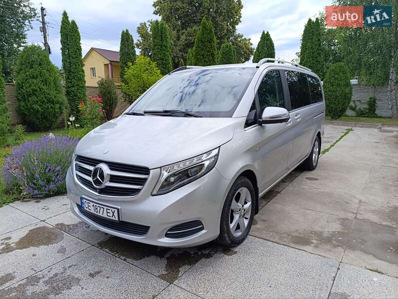 Mercedes-Benz V-Class