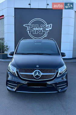 Mercedes-Benz V-Class  2021