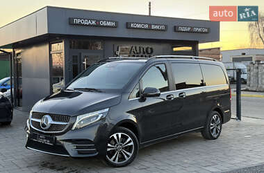 Mercedes-Benz V-Class  2021