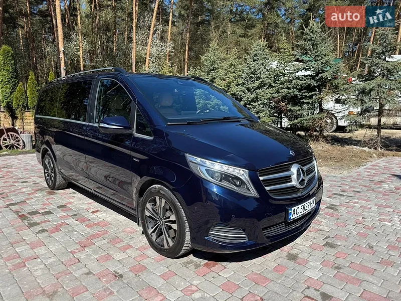 Mercedes-Benz V-Class 2016