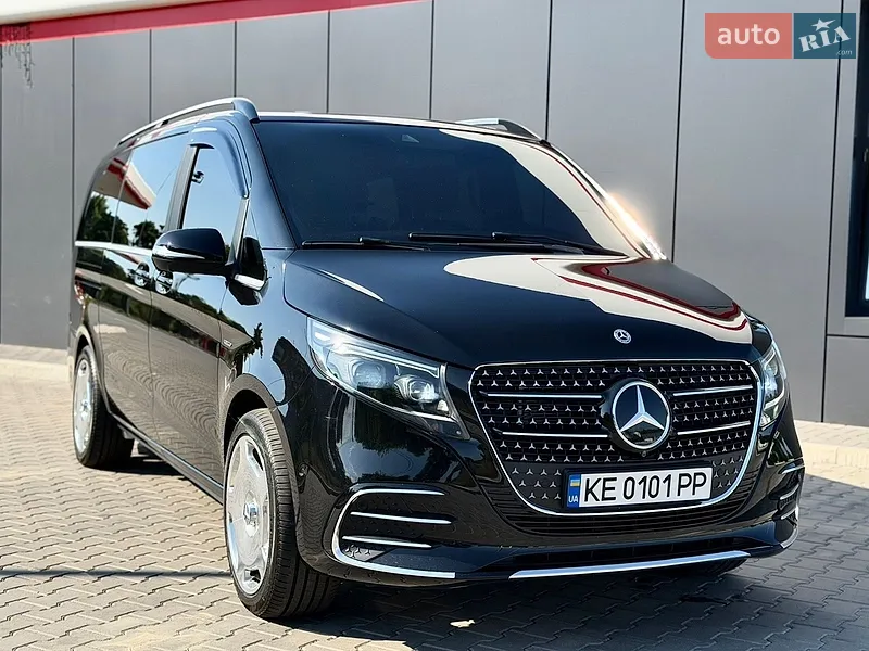 Mercedes-Benz V-Class