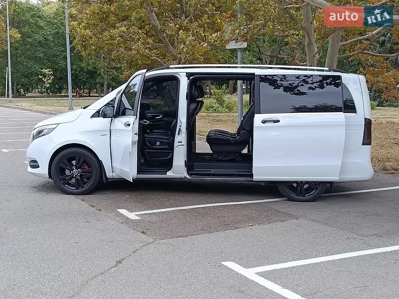 Mercedes-Benz V-Class 2015