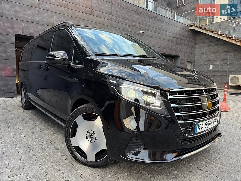 Mercedes-Benz V-Class