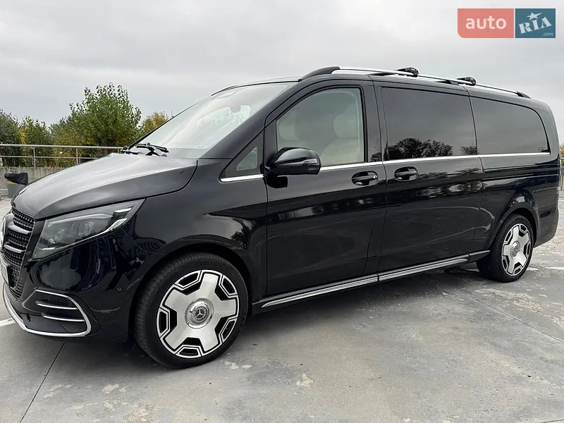 Mercedes-Benz V-Class