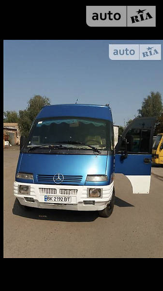 Туристический / Междугородний автобус Mercedes-Benz Vario