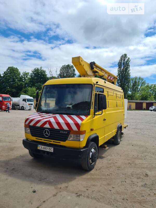 Автовишка Mercedes-Benz Vario