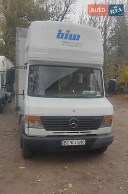 Mercedes-Benz Vario  2012