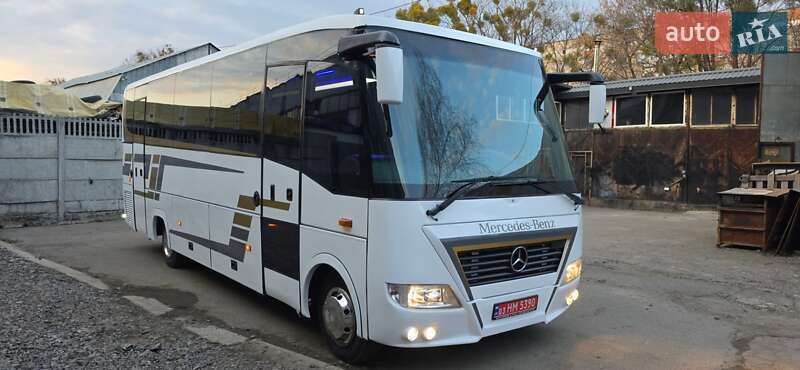 Туристический / Междугородний автобус Mercedes-Benz Vario