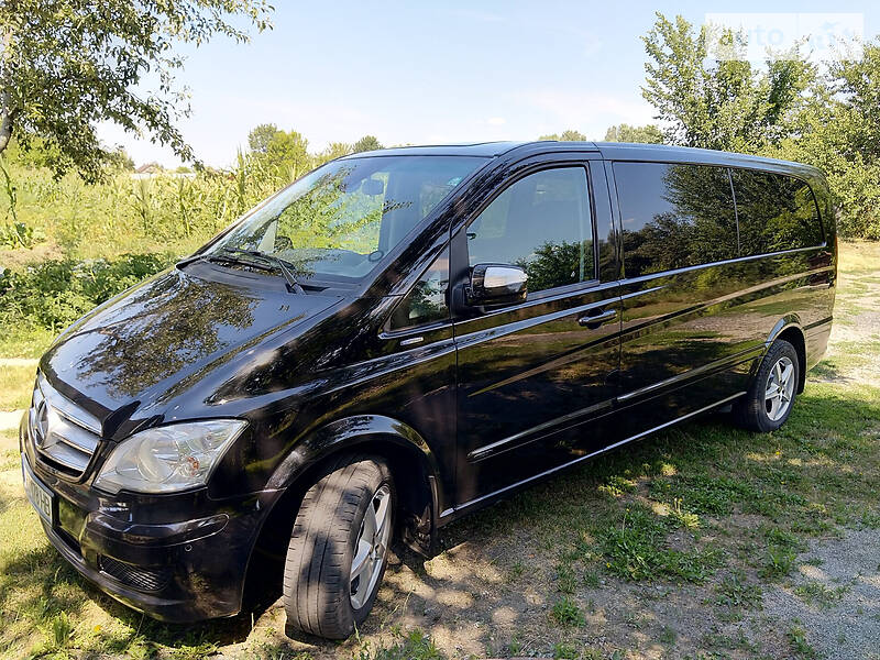 Минивэн Mercedes-Benz Viano