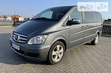 Mercedes-Benz Viano  2011