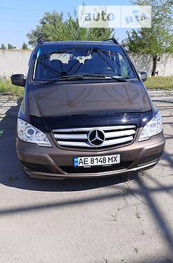 Mercedes-Benz Viano  2013