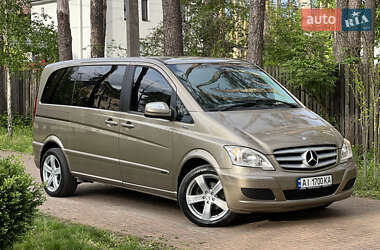 Mercedes-Benz Viano  2011