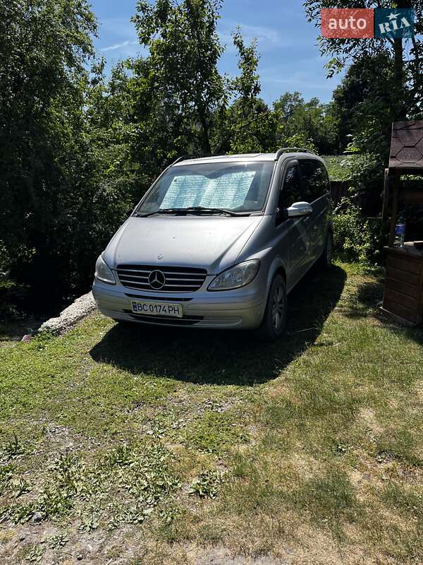 Mercedes-Benz Viano
