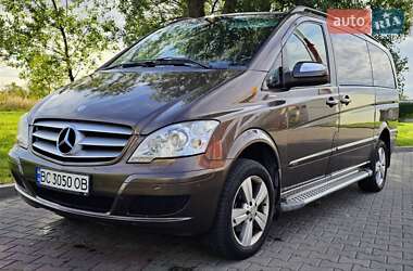 Mercedes-Benz Viano  2012