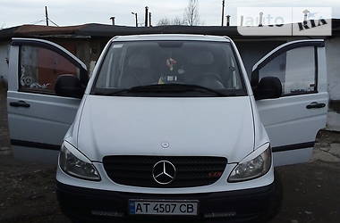 Mercedes-Benz Vito  2005