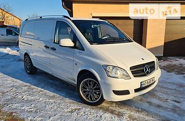 Mercedes-Benz Vito  2012