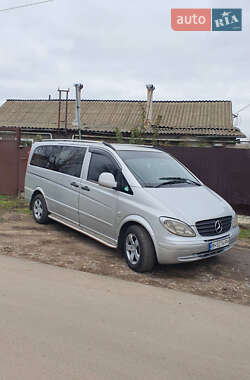 Mercedes-Benz Vito  2005