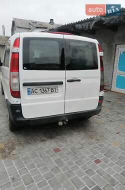 Mercedes-Benz Vito  2004