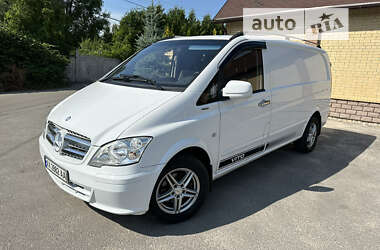 Mercedes-Benz Vito  2010