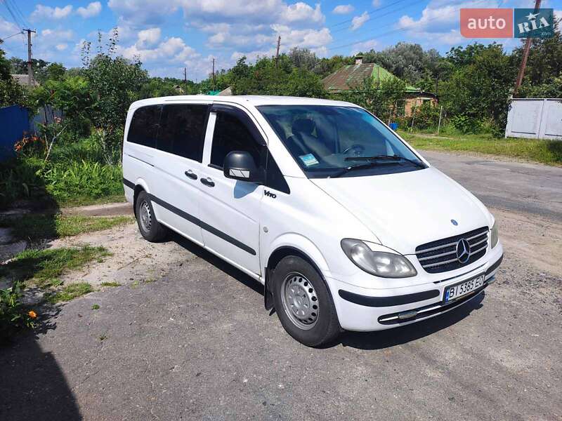 Mercedes Vito 2003 року в Полтаві