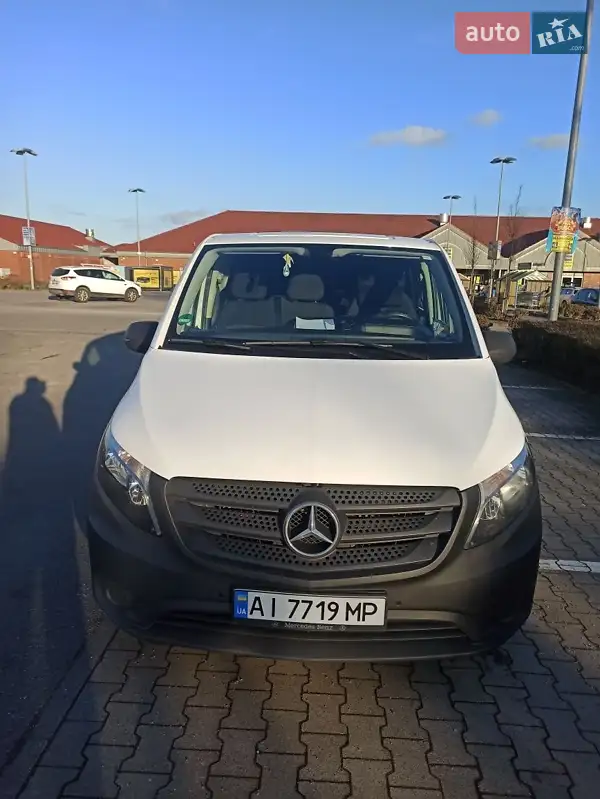 Mercedes-Benz Vito