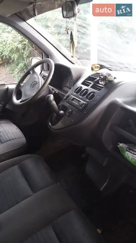 Mercedes-Benz Vito