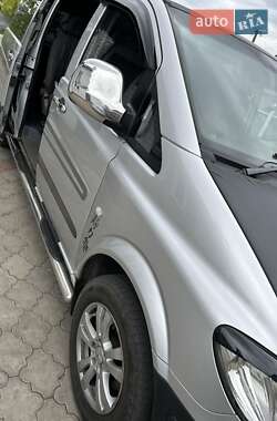 Mercedes-Benz Vito  2005