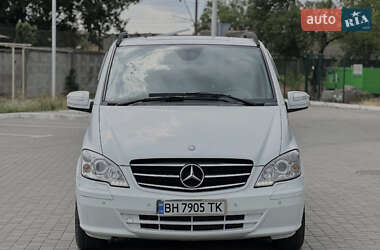 Mercedes-Benz Vito  2011