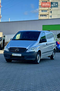 Mercedes-Benz Vito 2012