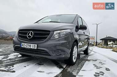 Mercedes-Benz Vito  2015