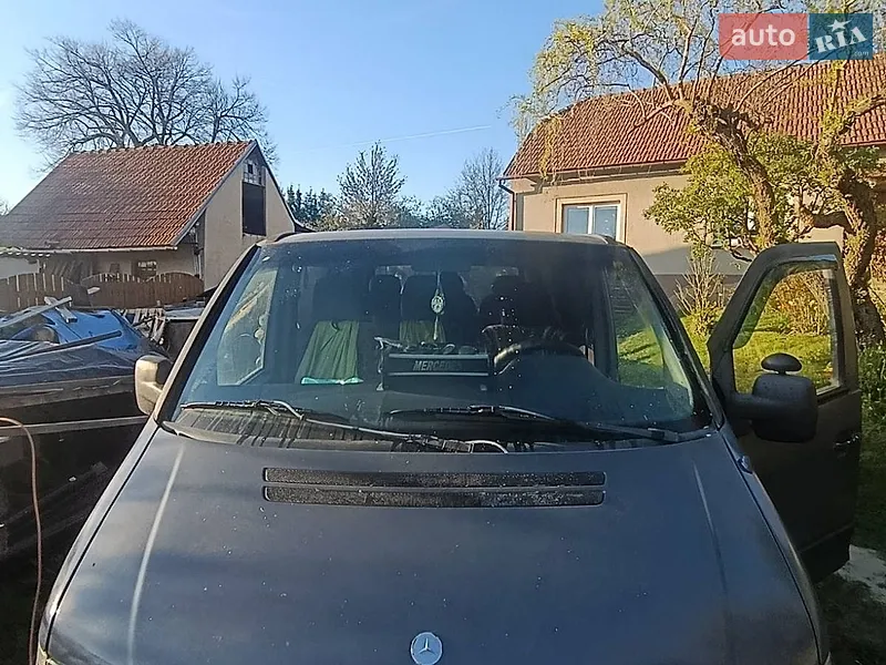 Mercedes-Benz Vito