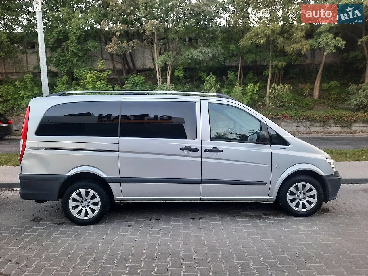 2012 Mercedes-Benz Vito - мініатюра 2