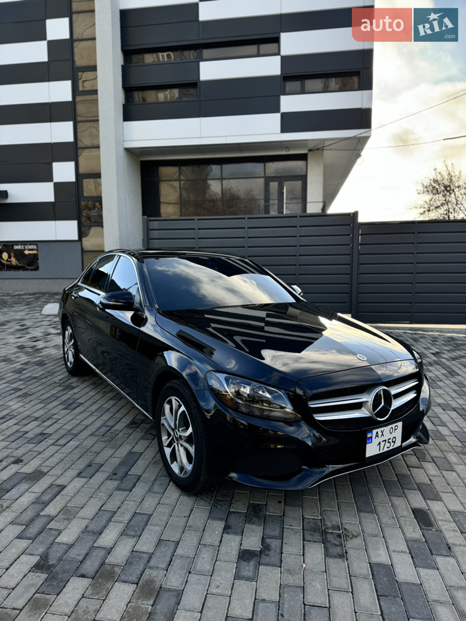 2017 Mercedes-Benz C-klasse - фото 1