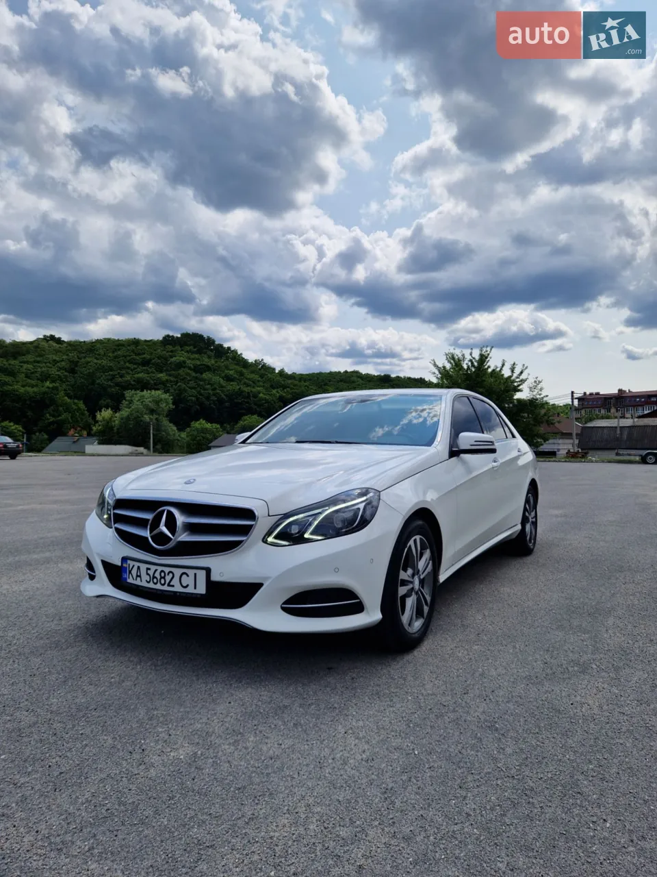 2013 Mercedes-Benz E-klasse - фото 1