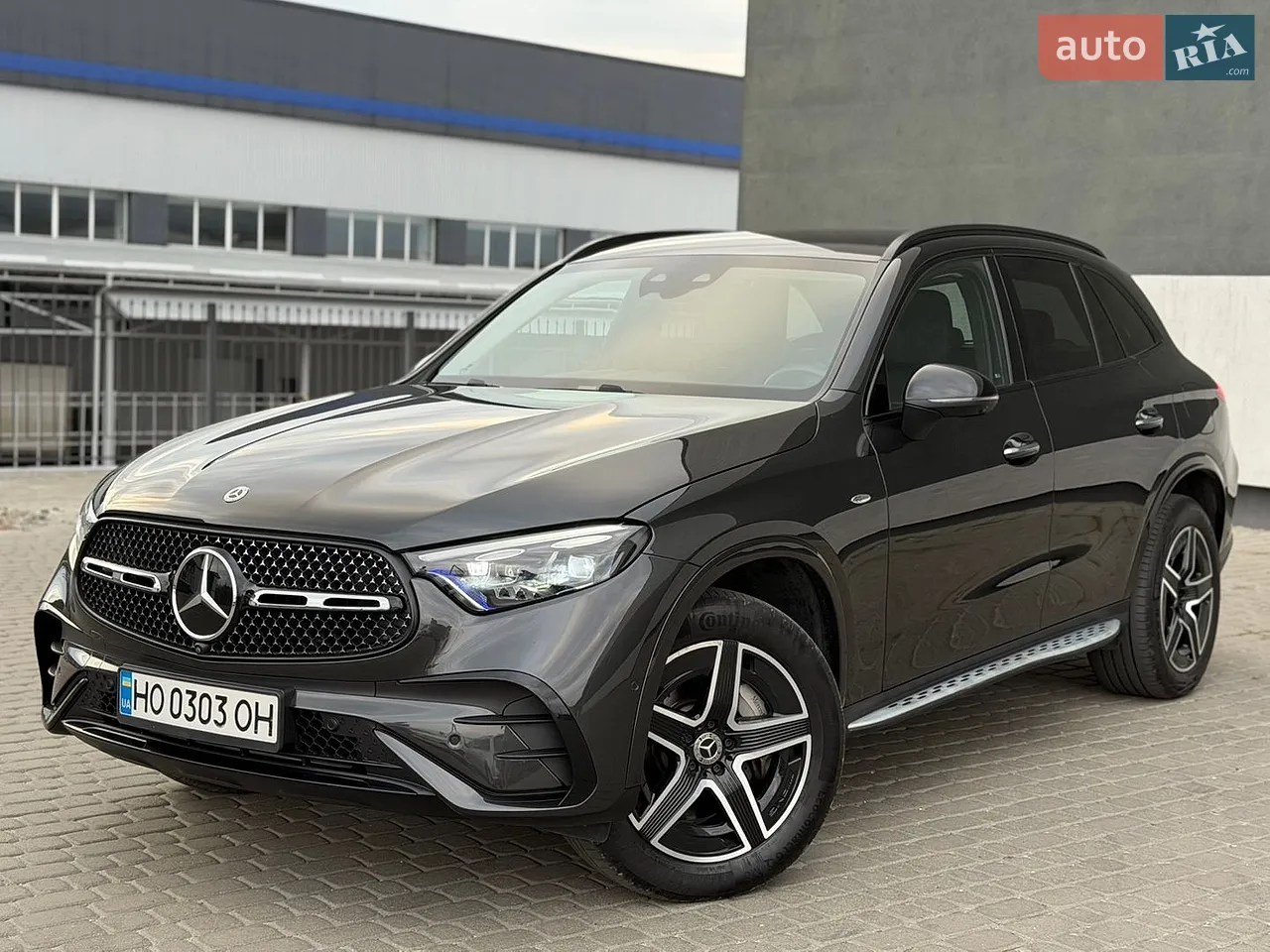 2025 Mercedes-Benz GLC - фото 1
