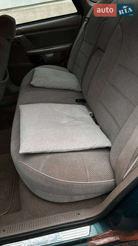 Седан Mercury Sable 1994 в Киеве