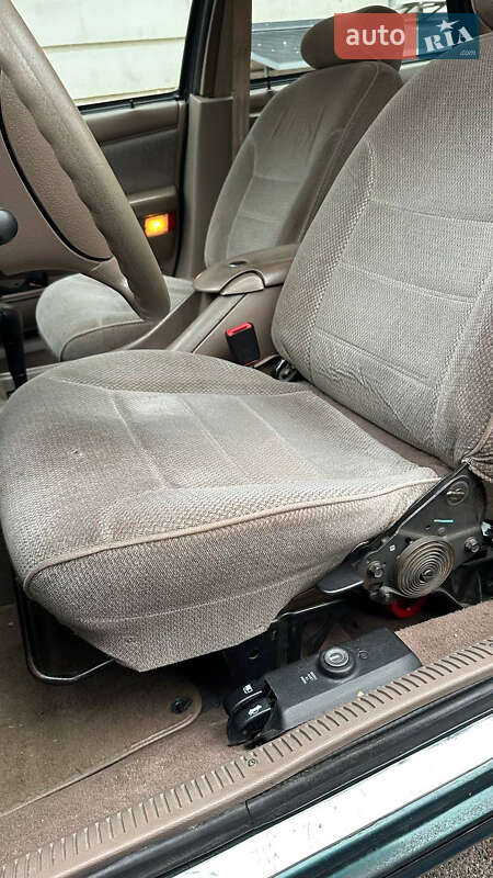Седан Mercury Sable 1994 в Киеве