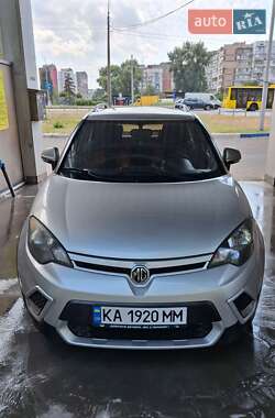 MG 3 Cross  2013