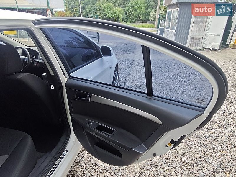 Седан MG 350 2012 в Киеве