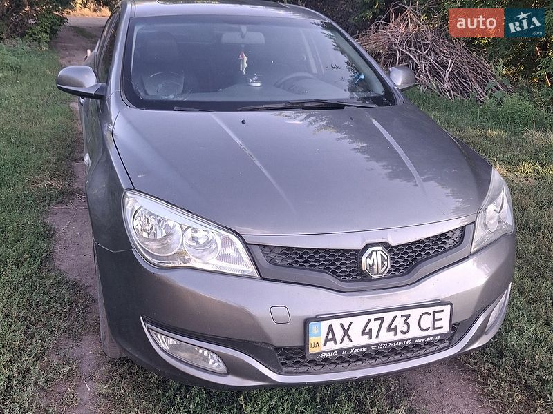 Седан MG 350 2012 в Барвінковому